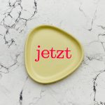 Wandteller Typo jetzt vintage Herr Fuchs Gelb neonpink 11cm Wohnen eckig