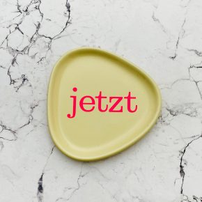 Wandteller Typo jetzt vintage Herr Fuchs Gelb neonpink 11cm Wohnen eckig