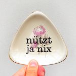 Wandteller Typo nützt ja nix Herr Fuchs mini 9cm Gold Blumen eckig vintage rosa