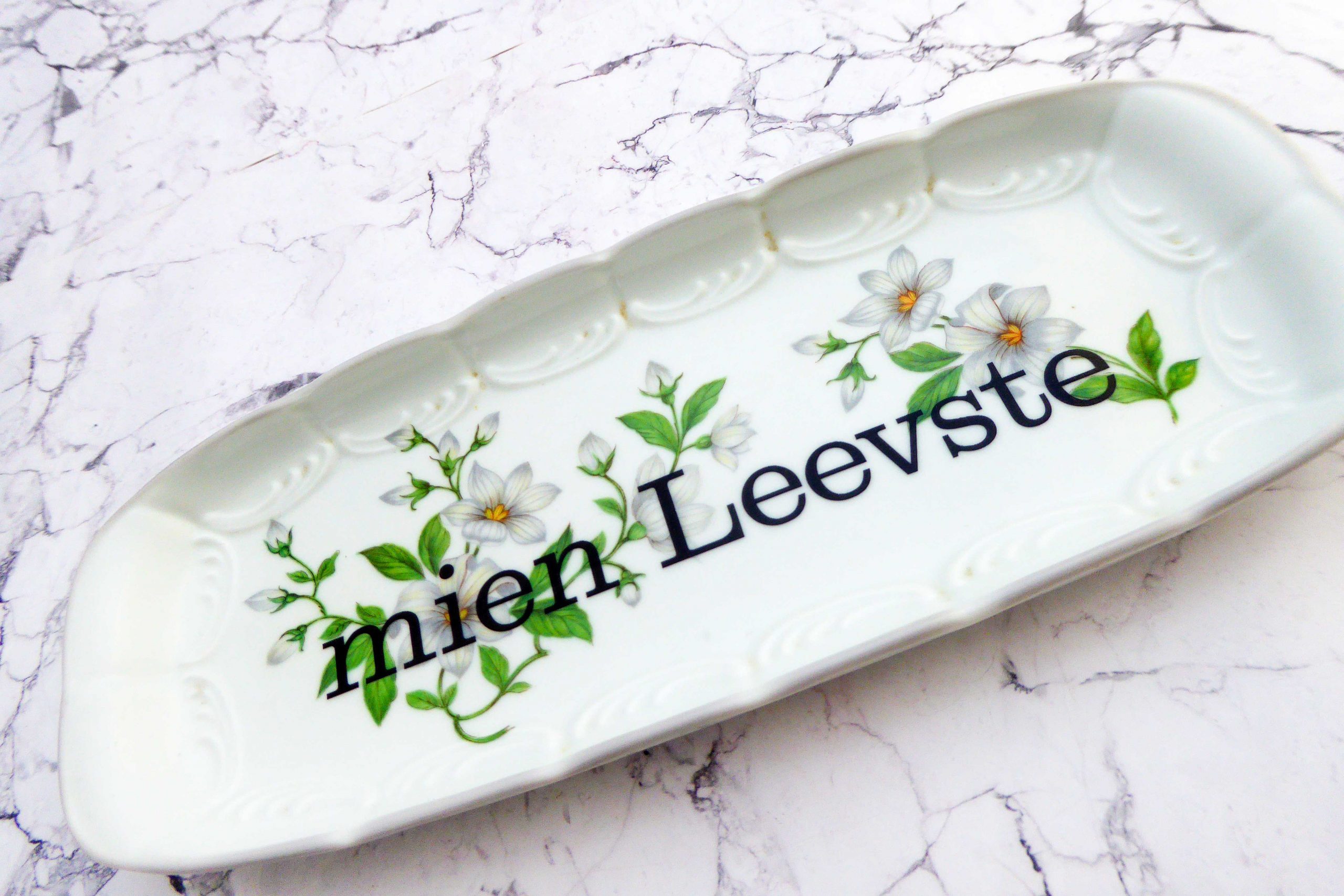 Wandteller Platte mien Leevste Typo Herr Fuchs Blumen grün weiß länglich 25cm vintage – Bild 6