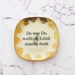 Wandteller Do wat du wullt Typo Herr Fuchs mini 12cm eckig vintage plattdeutsch Blumen