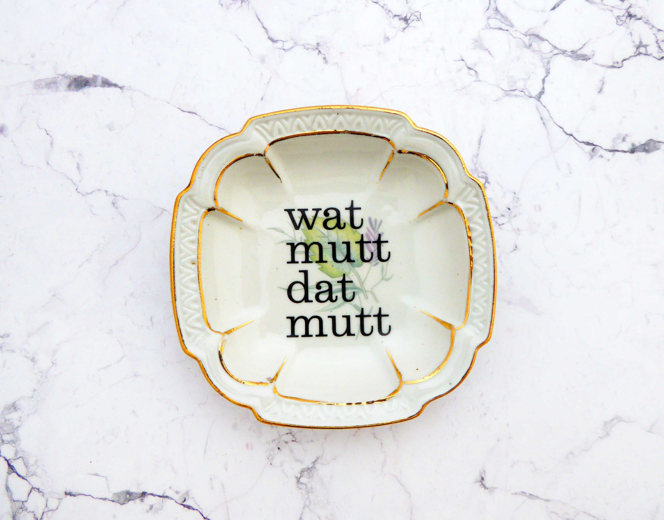 Wandteller Typo wat mutt dat mutt Herr Fuchs mini 10cm eckig Blumen vintage plattdeutsch Gold