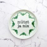Wandteller Typo nützt ja nix Herr Fuchs mini 10cm Grün Ranke vintage Neon Punkte