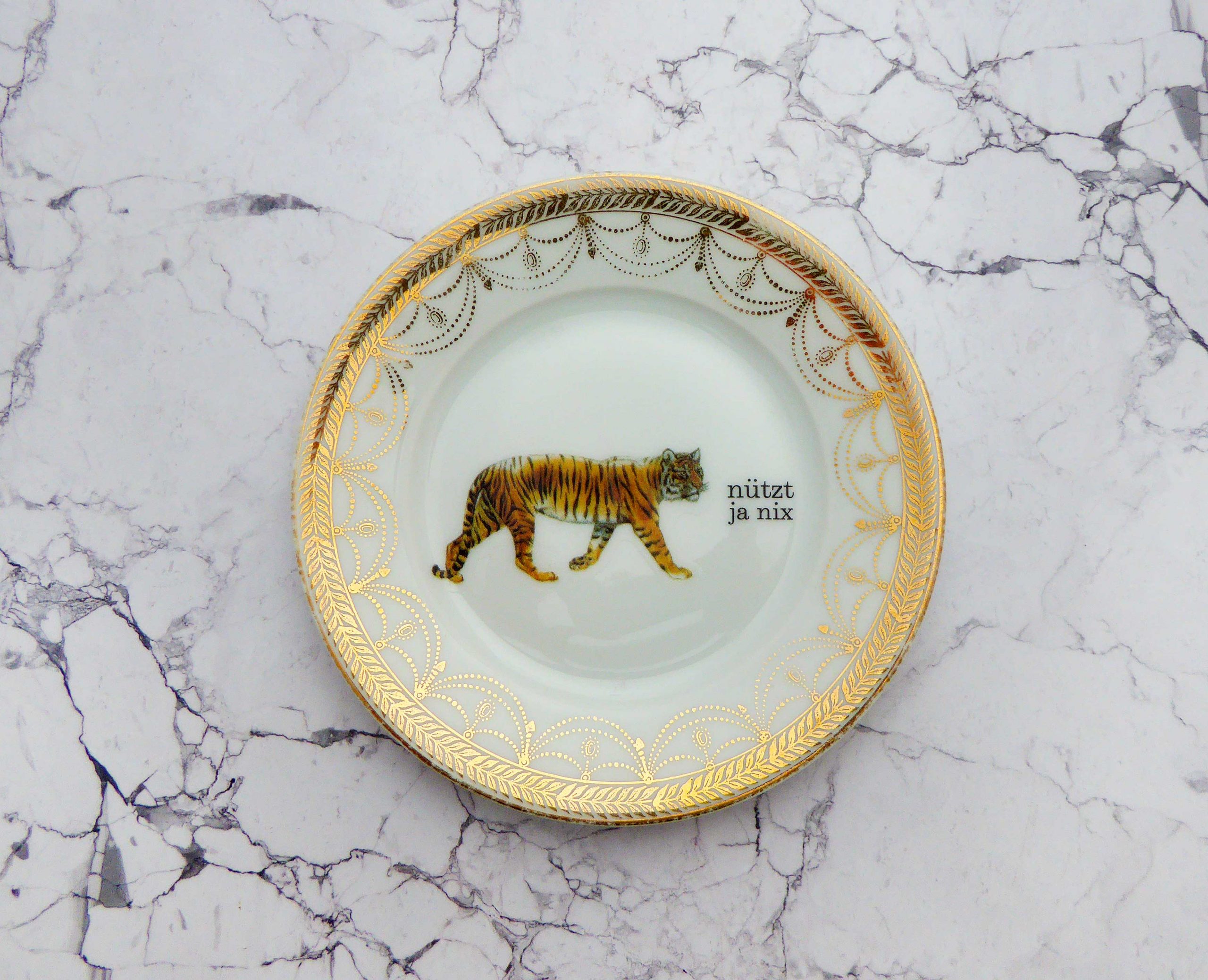 Wandteller Tiger Typo nützt ja nix Herr Fuchs mini 15cm Gold Muster vintage