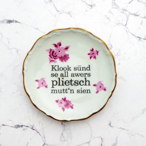 Wandteller plietsch Typo Herr Fuchs mini 11cm gold lila rosa Blumen vintage Wohnen plattdeutsch