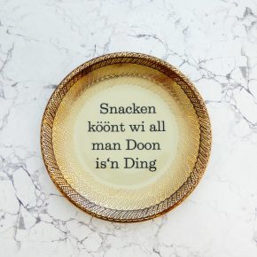 Wandteller Snacken köönt Typo Herr Fuchs 19cm  gold schwarz plattdeutsch vintage