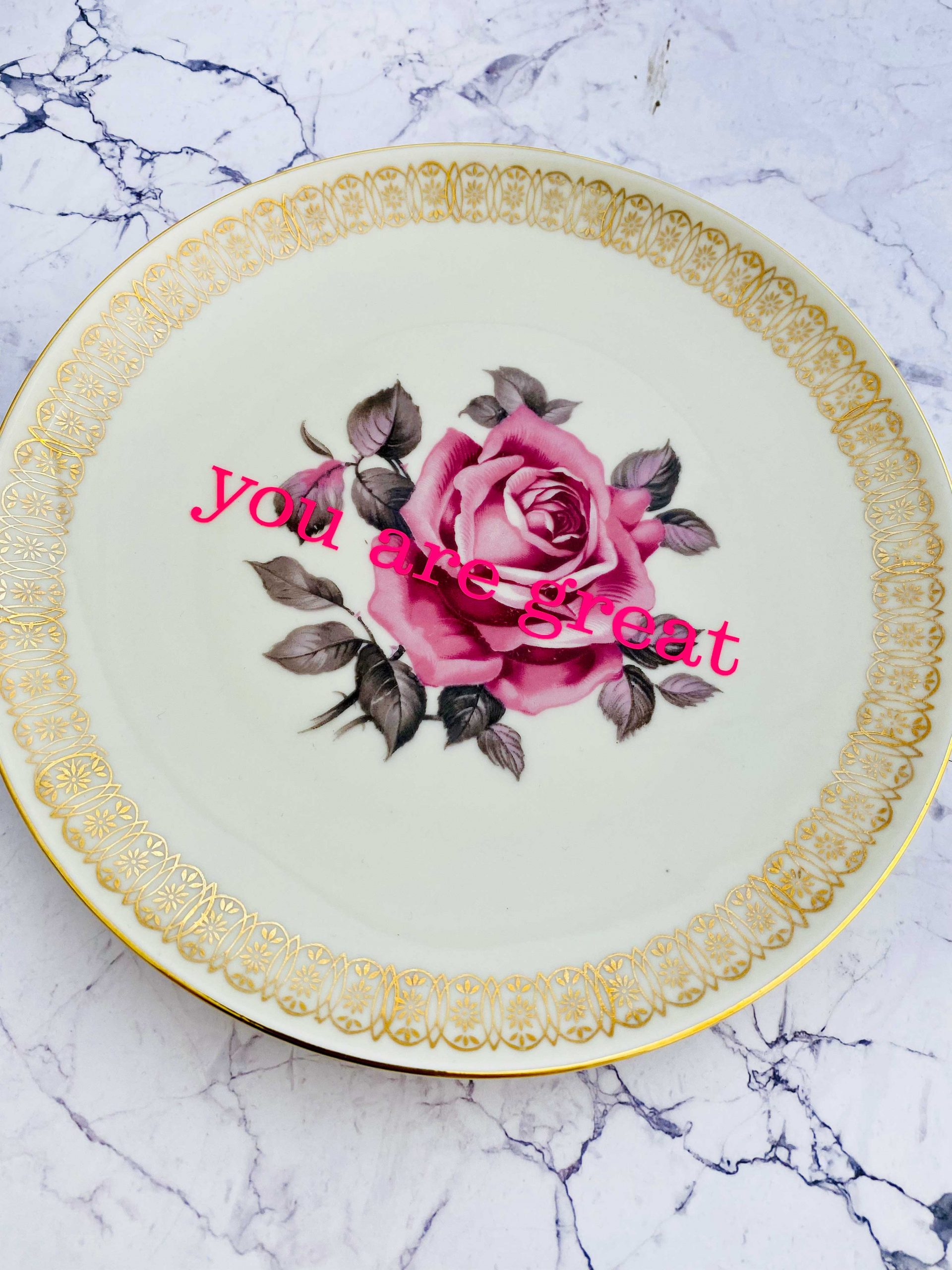 Wandteller you are great Herr Fuchs Blumen 19cm neonpink vintage wohnen Rosa Bunt Gold – Bild 2