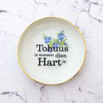 Wandteller Tohuus Typo Herr Fuchs mini 10cm gold  blau Blumen Vergissmeinnicht plattdeutsch