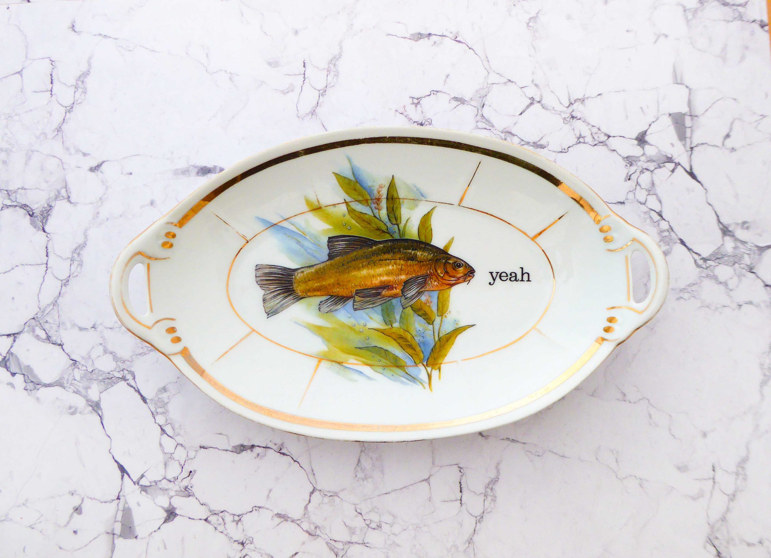 Wandplatte Herr Fuchs Typo yeah 24cm Fisch Gold Wohnen Meer vintage Fische