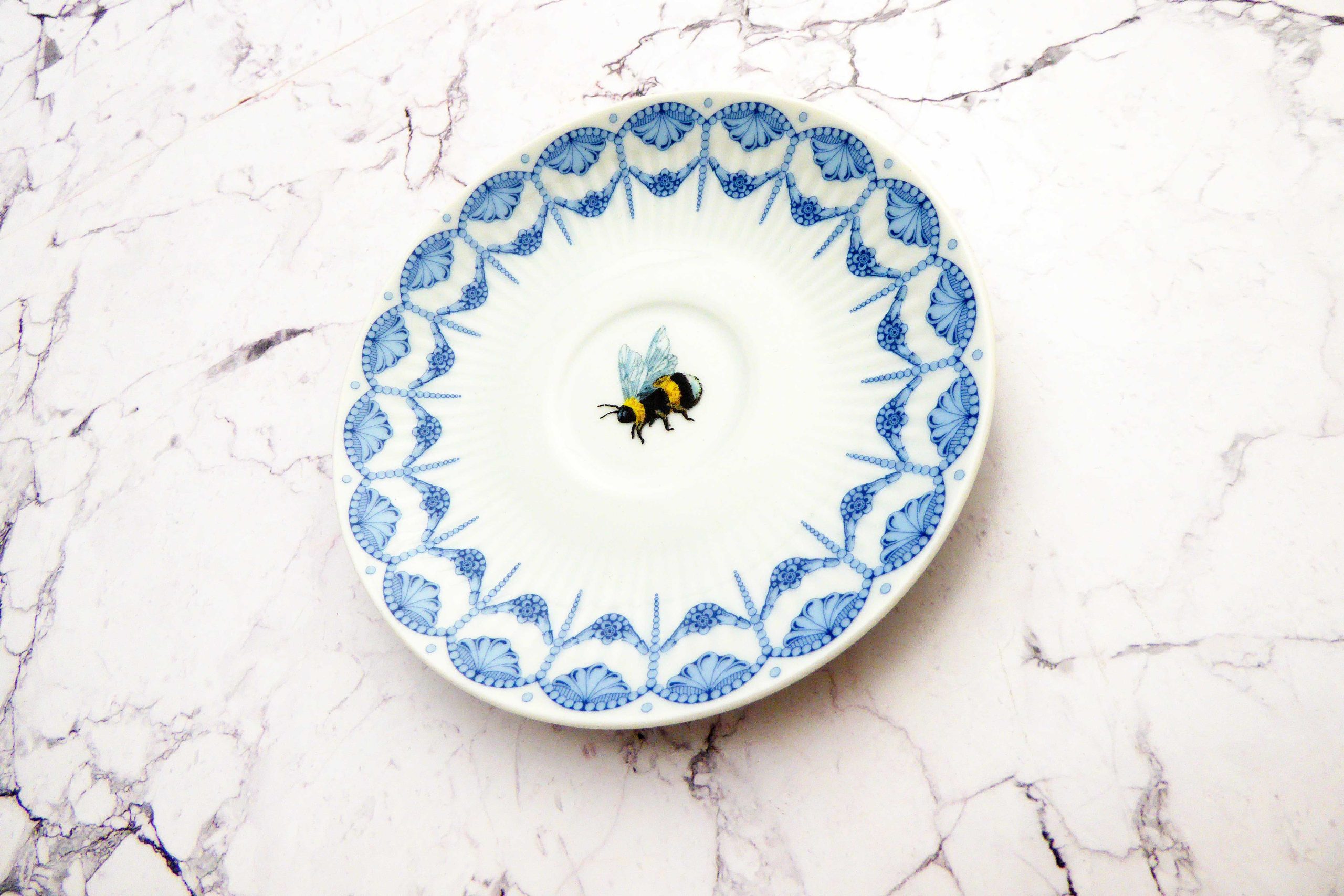Wandteller Herr Fuchs Wohnen Hummel mini 12cm vintage Blau weiß Muster Muschel – Bild 2