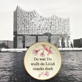 Wandteller Do wat du wullt Typo Herr Fuchs mini 12cm Diestel Blumen vintage plattdeutsch lila