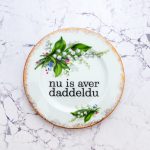Wandteller daddeldu Typo Herr Fuchs 19cm plattdeutsch vintage Blume Gold Schneeglöckchen