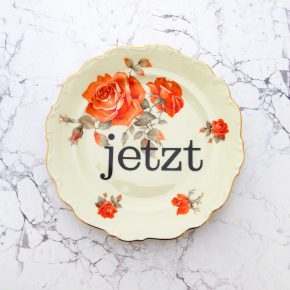 Wandteller Herr Fuchs jetzt Typo Blumen gold 19cm vintage orange now