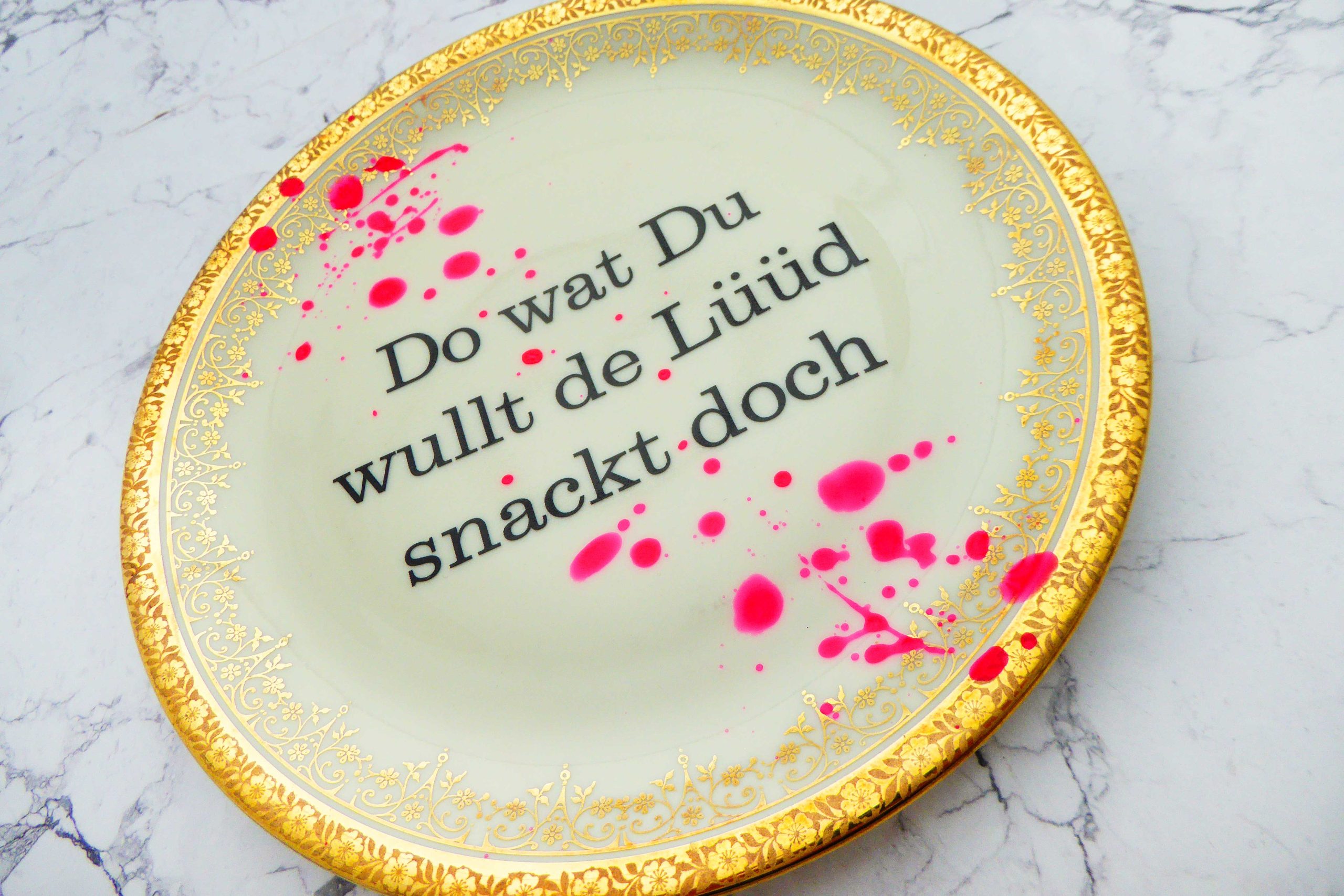 Wandteller Do wat Typo Herr Fuchs neon Punkte Kleckse pink gold plattdeutsch 19cm vintage Muster – Bild 2