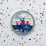 Wandteller Typo moin. vintage Herr Fuchs mini neonpink 8cm blau/weiß Delfter Mühle