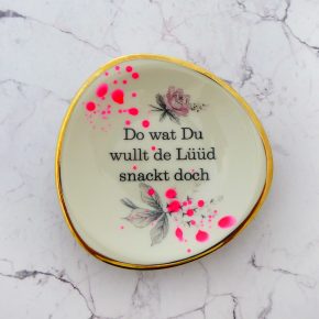 Wandteller Do wat du wullt Typo Herr Fuchs mini 10cm neon Punkte Kleckse pink gold oval vintage plattdeutsch