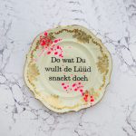 Wandteller Do wat Typo Herr Fuchs neon Blume Kleckse pink gold plattdeutsch 19cm vintage